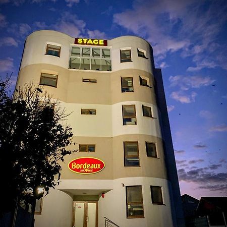 Hotel Bordeaux Galaţi エクステリア 写真