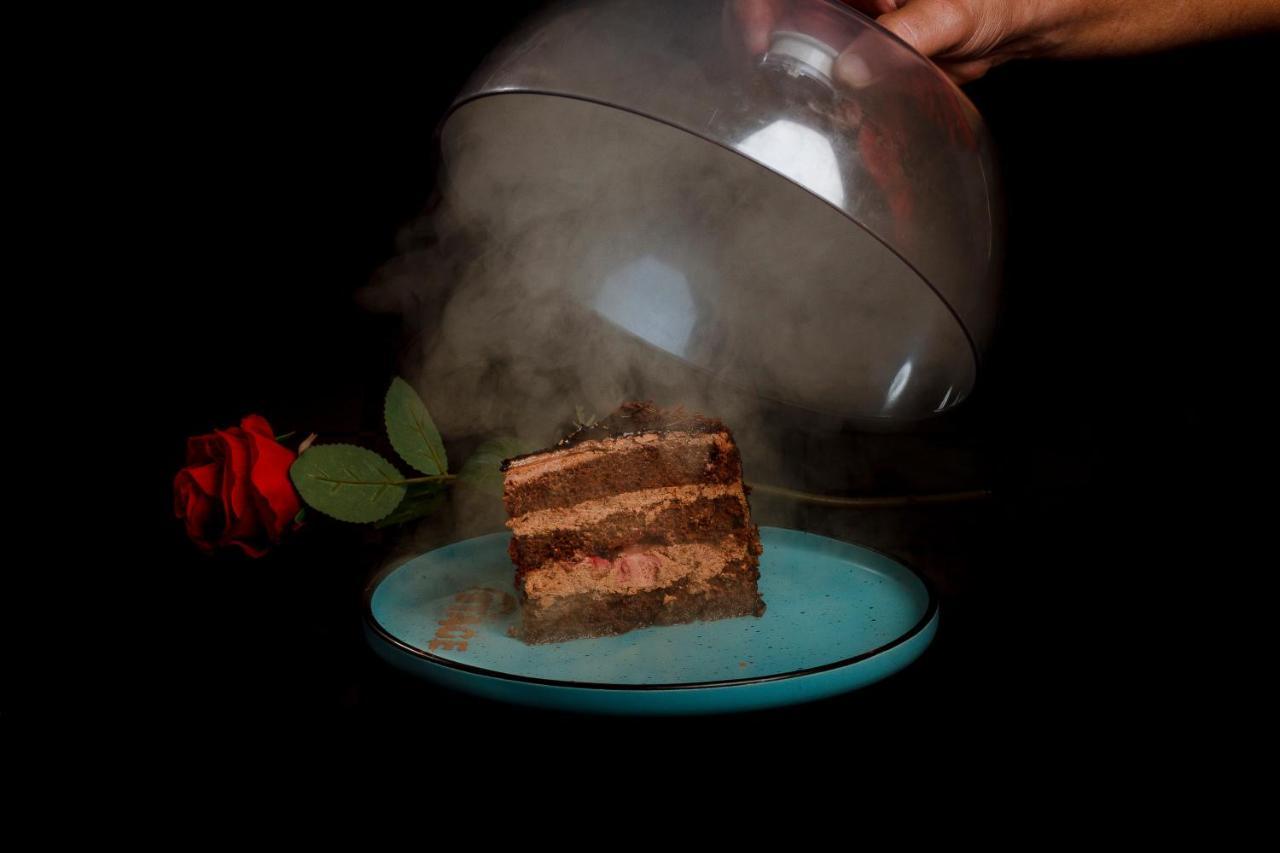 Hotel Bordeaux Galaţi エクステリア 写真